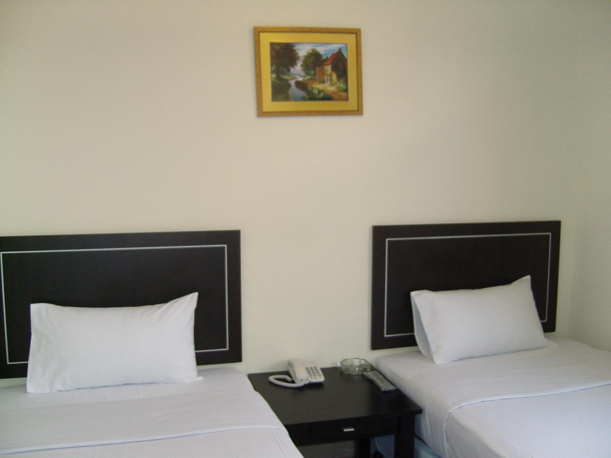 Hotel Orient Johor Bahru Exterior foto