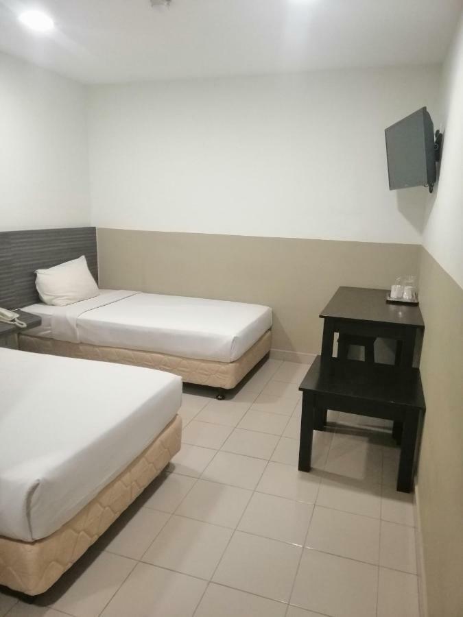 Hotel Orient Johor Bahru Exterior foto